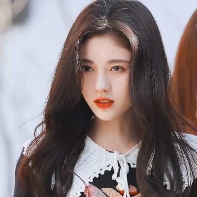村主任和他的女友